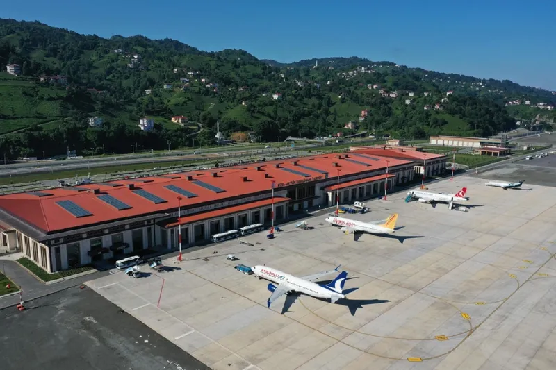 Türkiye genelindeki havalimanları 10 ayda 211 milyon yolcu ağırladı