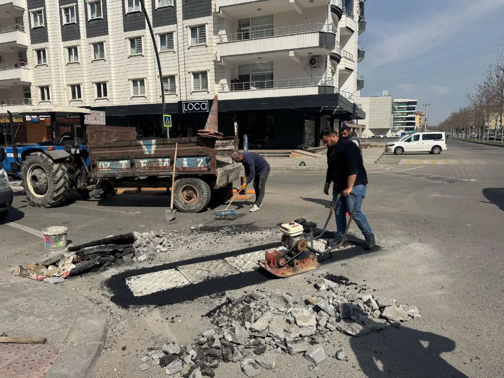 Batman Belediyesi kent genelinde onarım çalışmalarını sürdürüyor