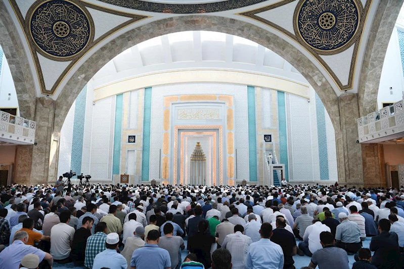 Cuma Hutbesi: İyilik ayı Ramazan