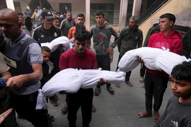 Siyonist işgalciler yardım bekleyen sivillere saldırdı: 51 şehit