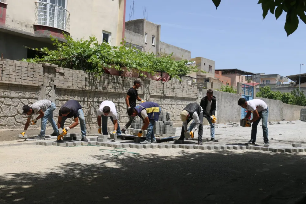 Batman Belediyesi’nden üstyapıda rekor çalışma: 145 bin metrekare parke döşendi