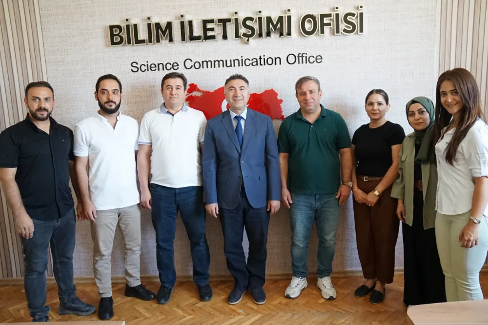 Rektör Demir’den Bilim İletişimi Ofisi’ne ziyaret
