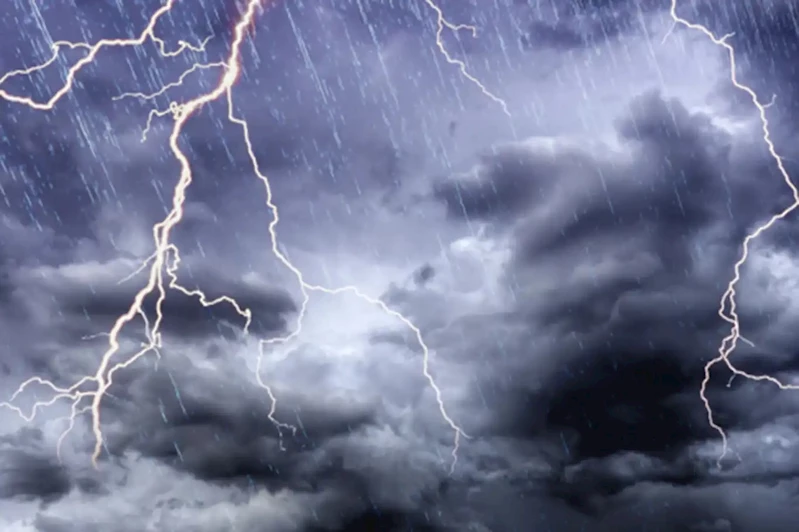Meteorolojiden Doğu Karadeniz için gök gürültülü sağanak uyarısı