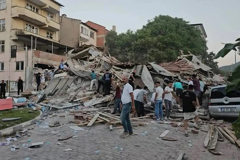 Balıkesir’deki deprem sonrasında 1235 artçı meydana geldi