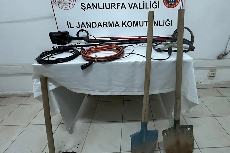 Kaçak kazı operasyonunda 4 kişi suçüstü yakalandı