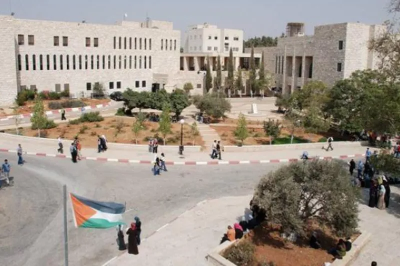Siyonist rejim Birzeit Üniversitesi’ni işgal etti