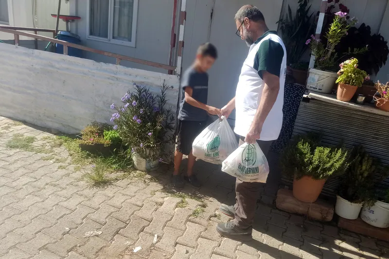 Umut Kervanı