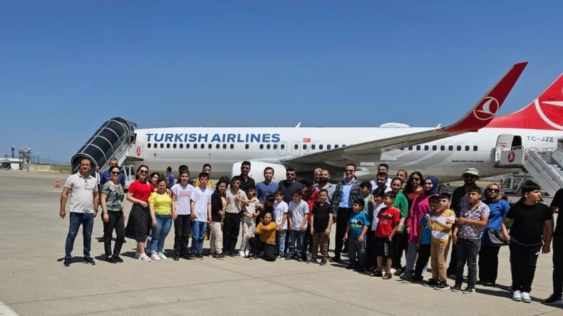Cizre’de özel gereksinimli bireyler havalimanını gezdi