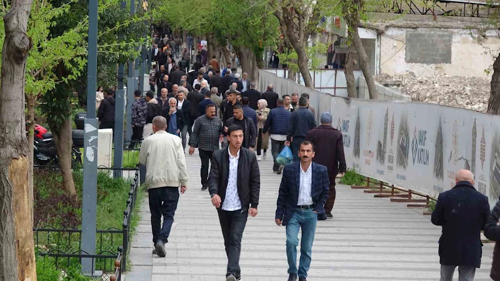 Siirt’te çarşı ve pazarda bayram yoğunluğu